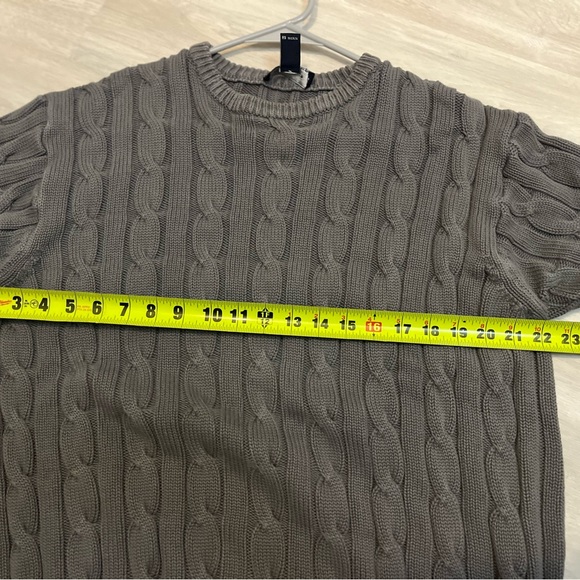 Gray Cable Knit Men's Sweater - Picture 7 of 8